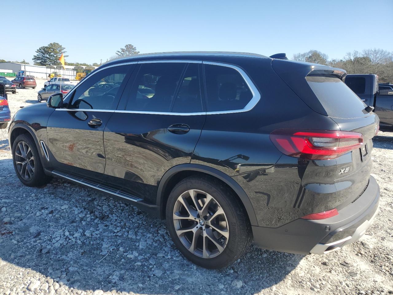 2023 BMW X5 - Image 2