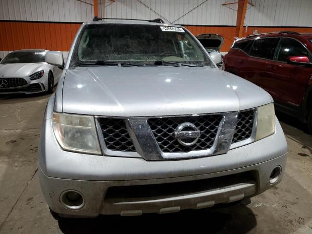 2005 NISSAN PATHFINDER LE