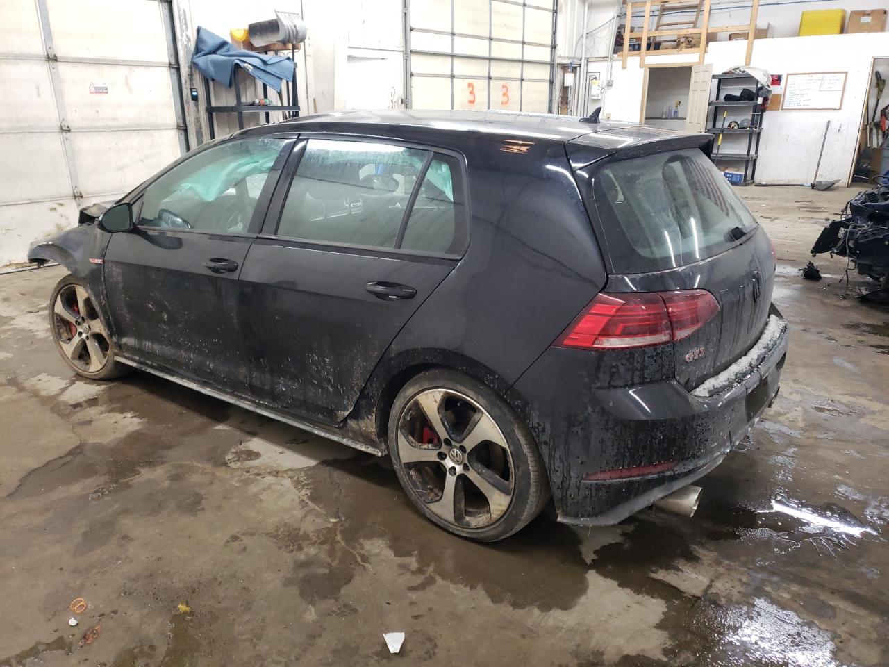 2019 Volkswagen GTI - Image 2
