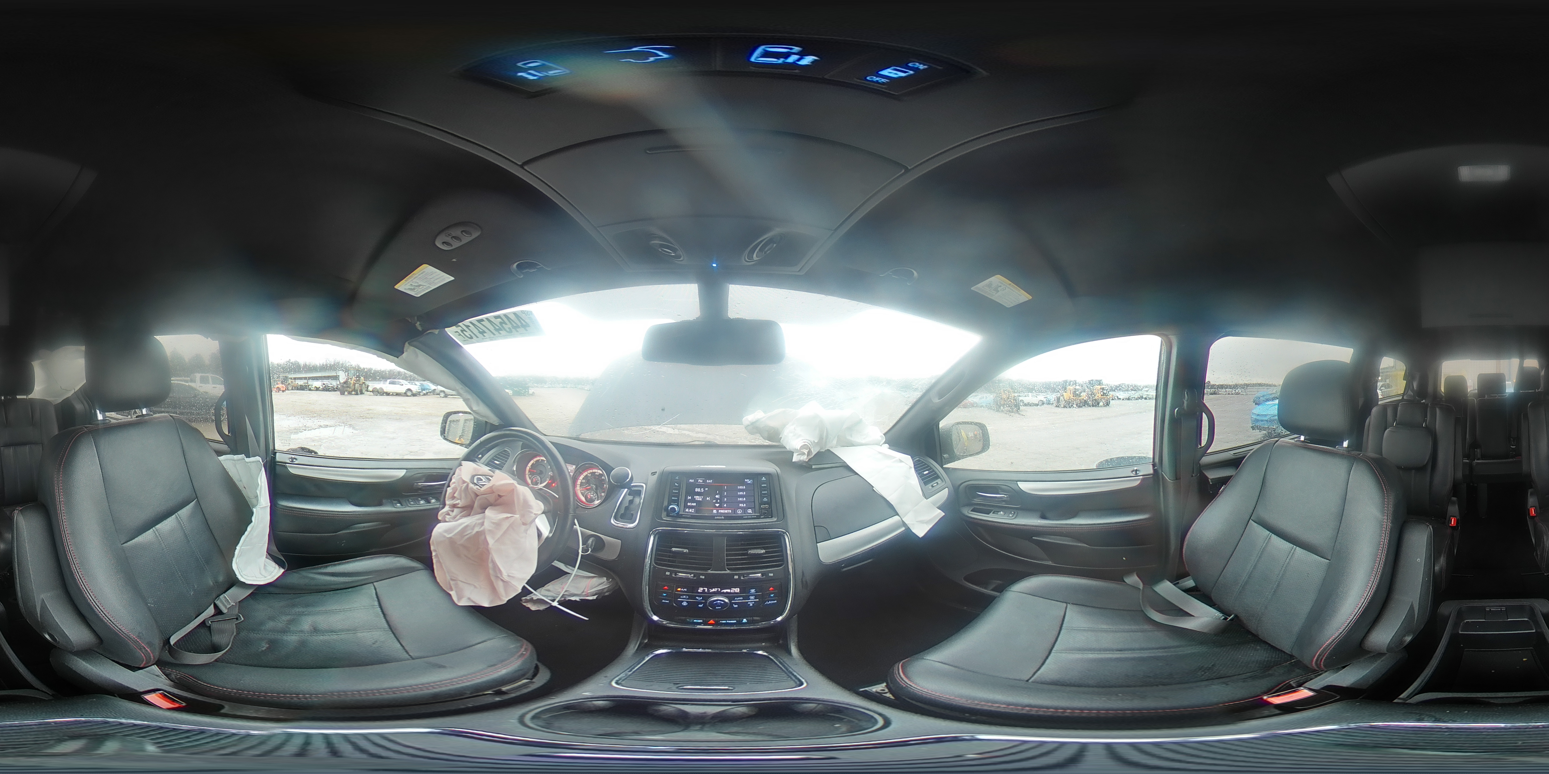 2019 Dodge Caravan - Image 15