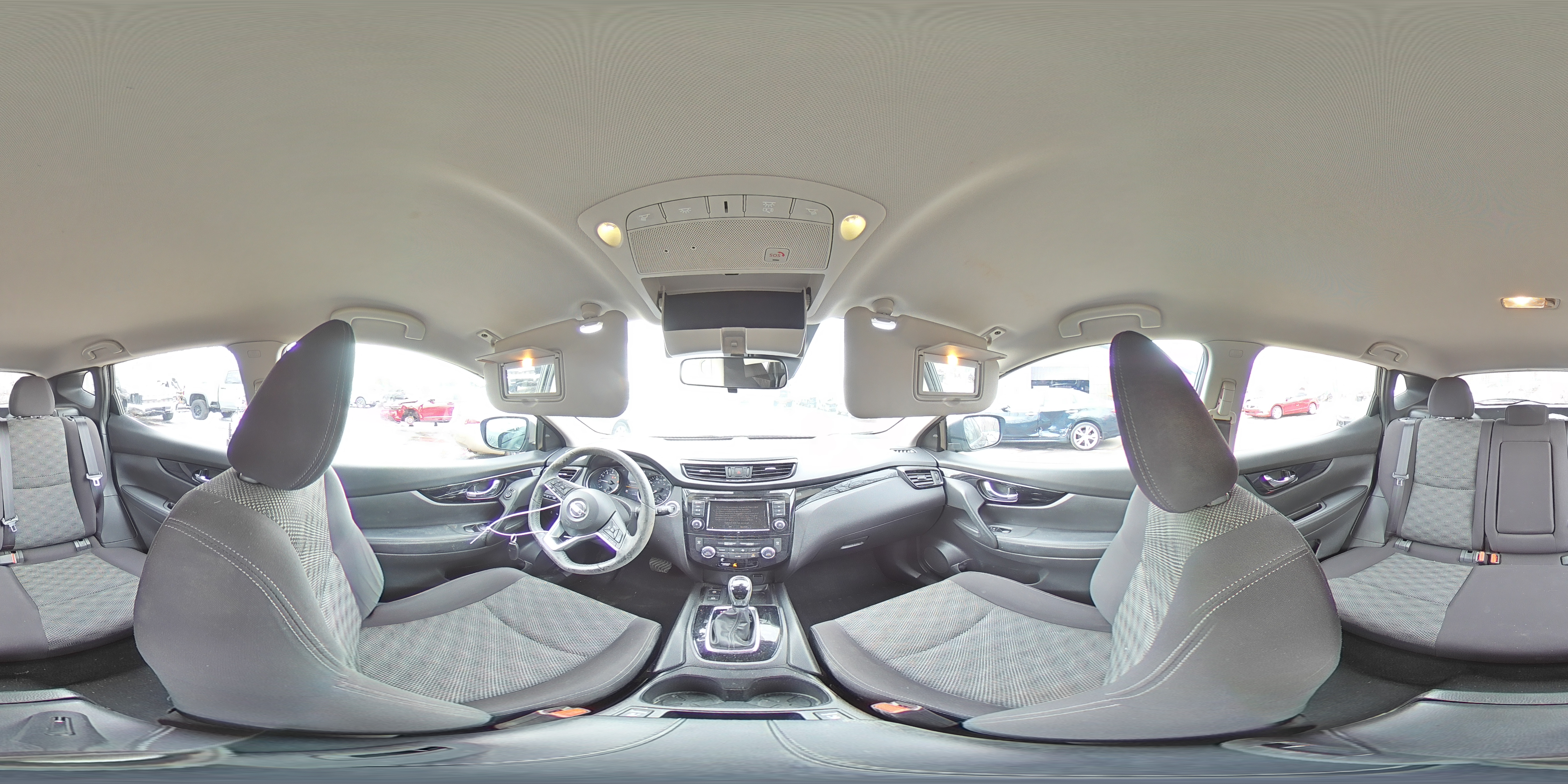 2019 Nissan Rogue - Image 13