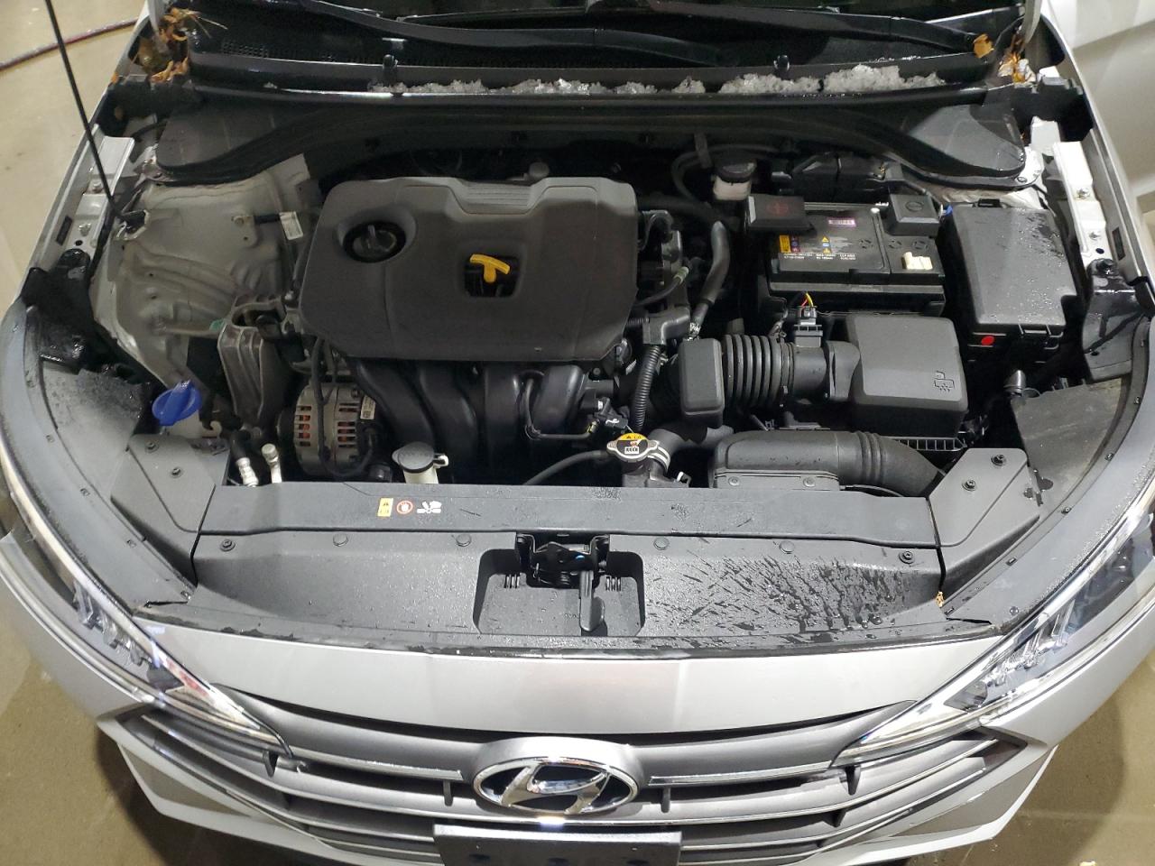 2020 Hyundai Elantra - Image 11