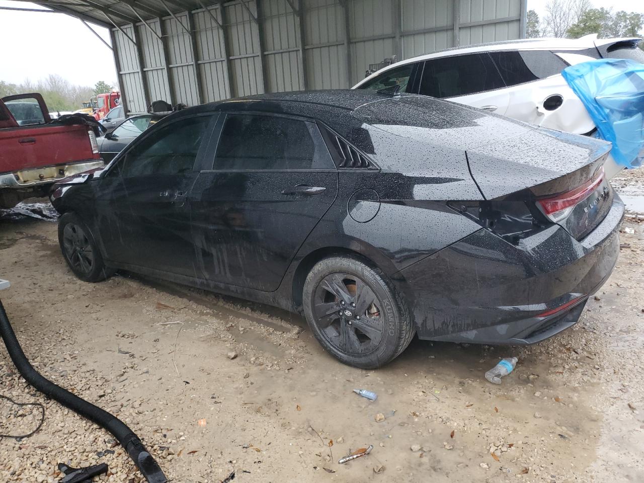 2022 Hyundai Elantra - Image 2