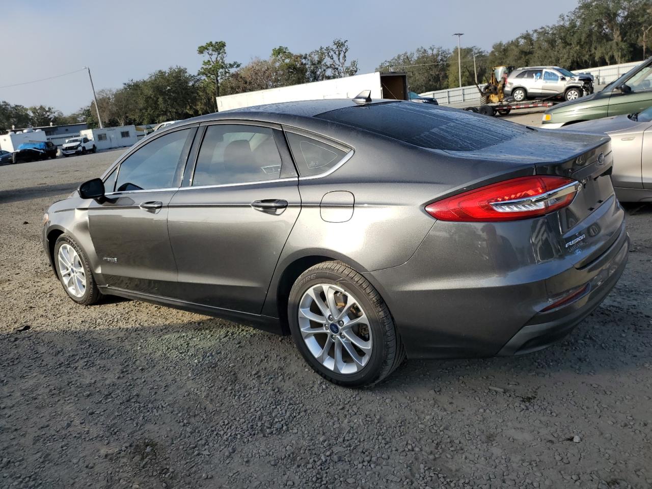 2019 Ford Fusion - Image 2