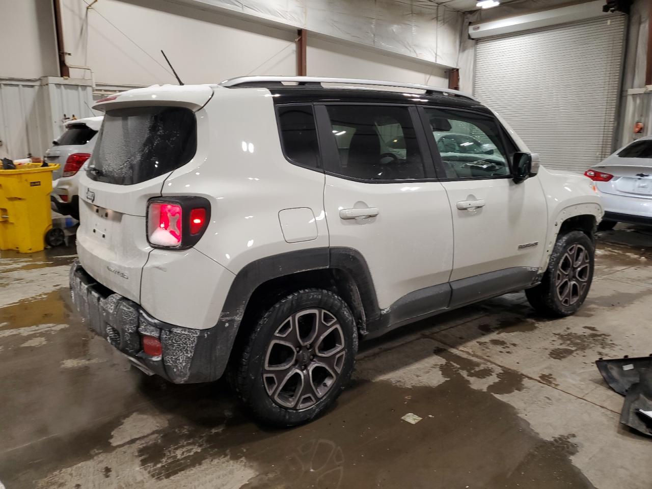 2017 Jeep Renegade - Image 3