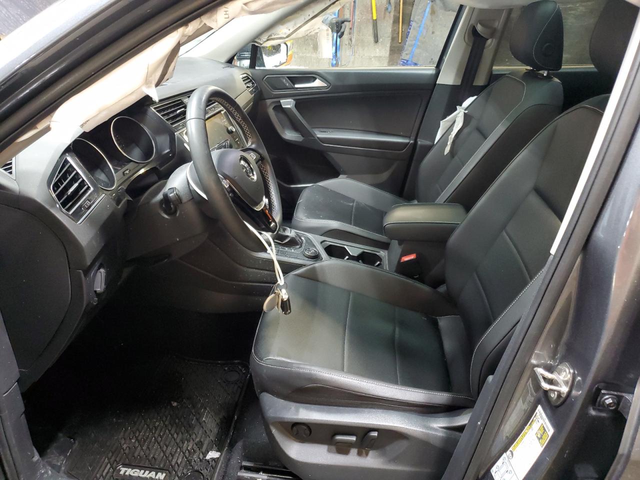 2021 Volkswagen Tiguan - Image 7