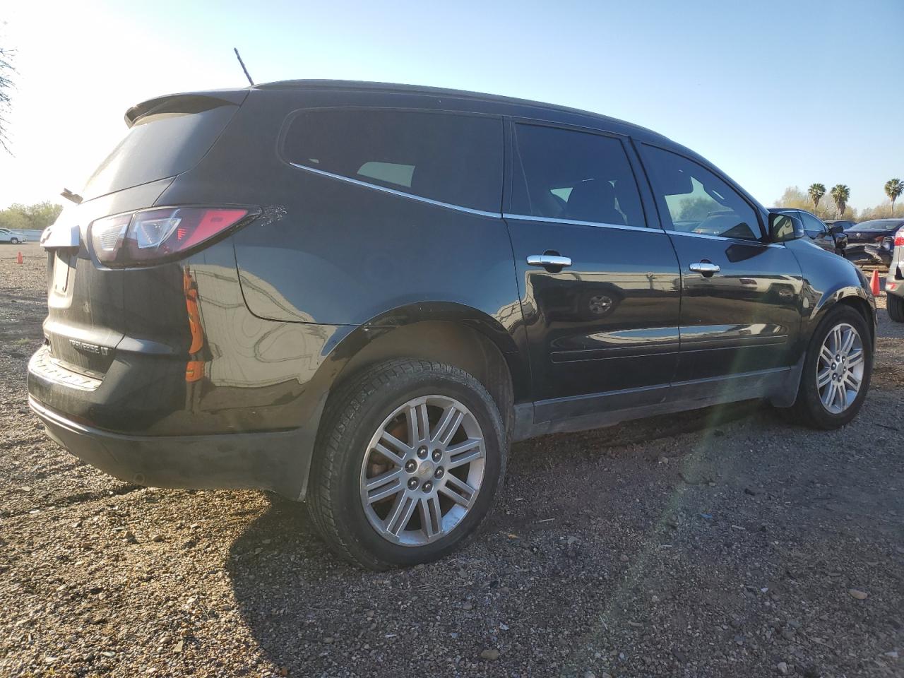 2013 Chevrolet Traverse - Image 3
