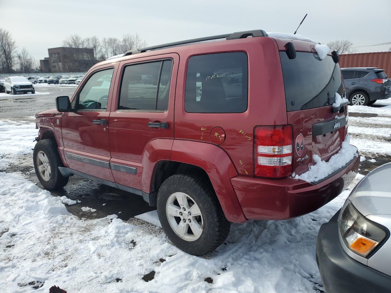 2012 Jeep Liberty (North America) - Image 2
