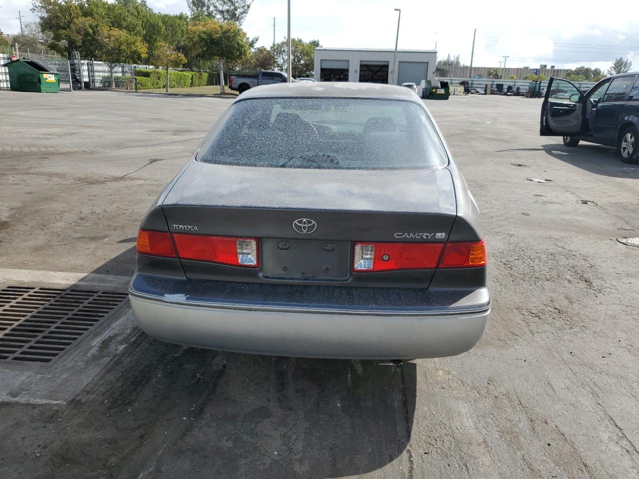 2001 Toyota Camry - Image 6