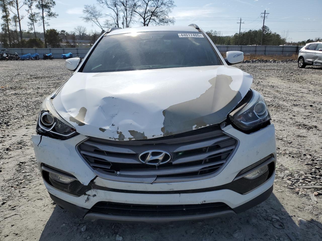 2018 Hyundai Santa Fe - Image 5