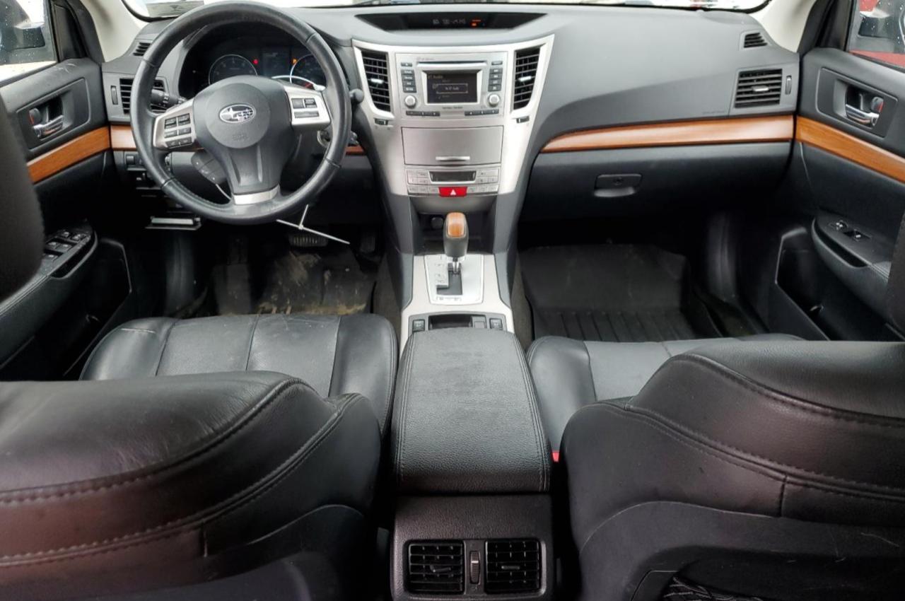 2013 Subaru Outback - Image 8