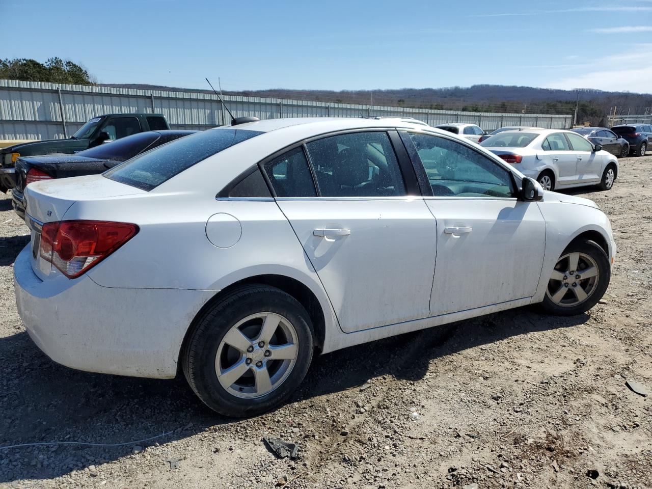 2015 Chevrolet Cruze - Image 3