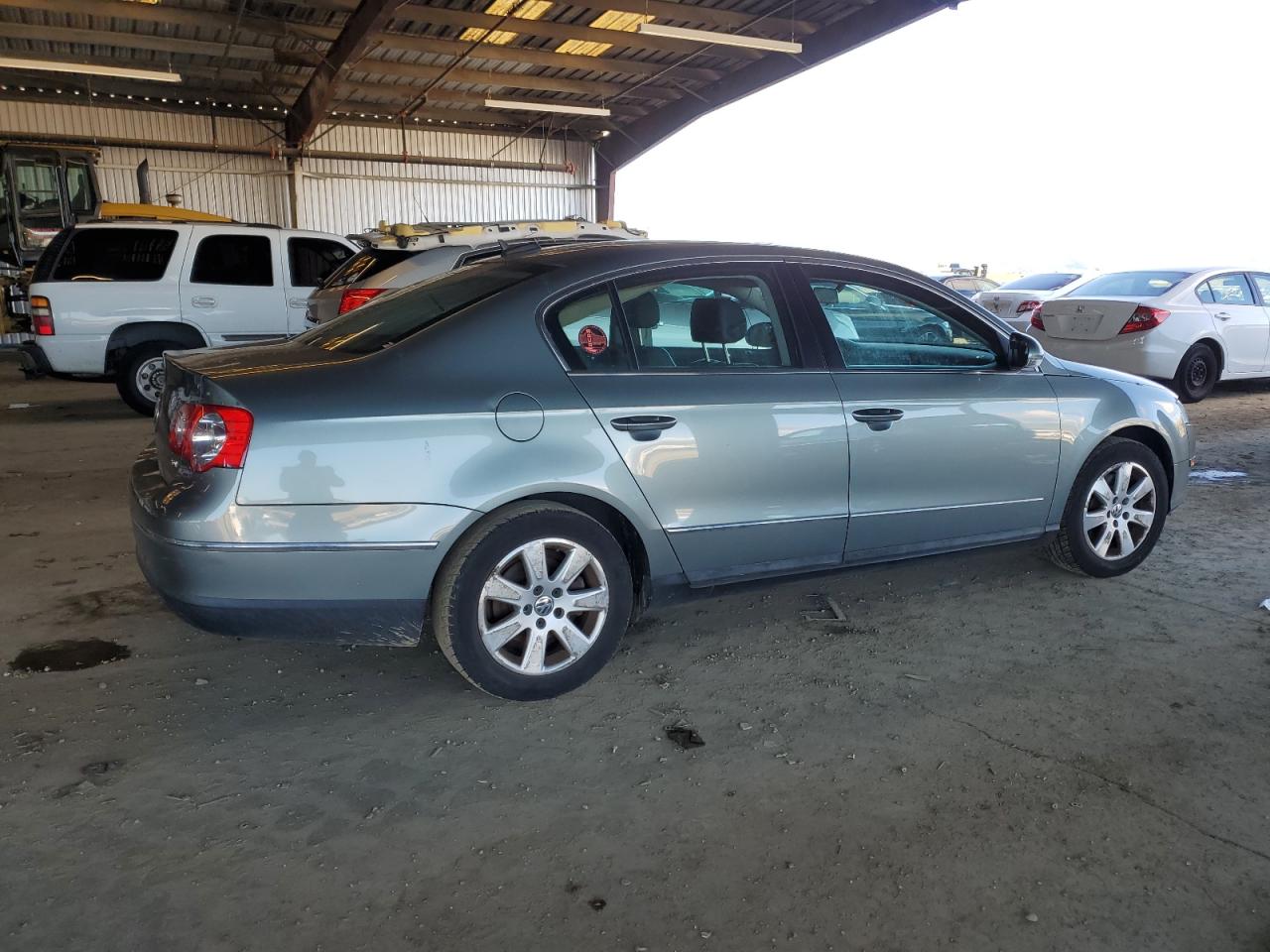 2006 Volkswagen Passat - Image 3