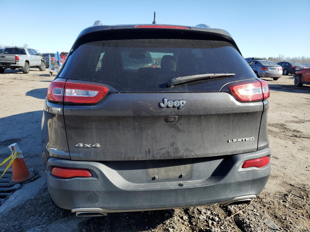 2015 Jeep Grand Cherokee - Image 6