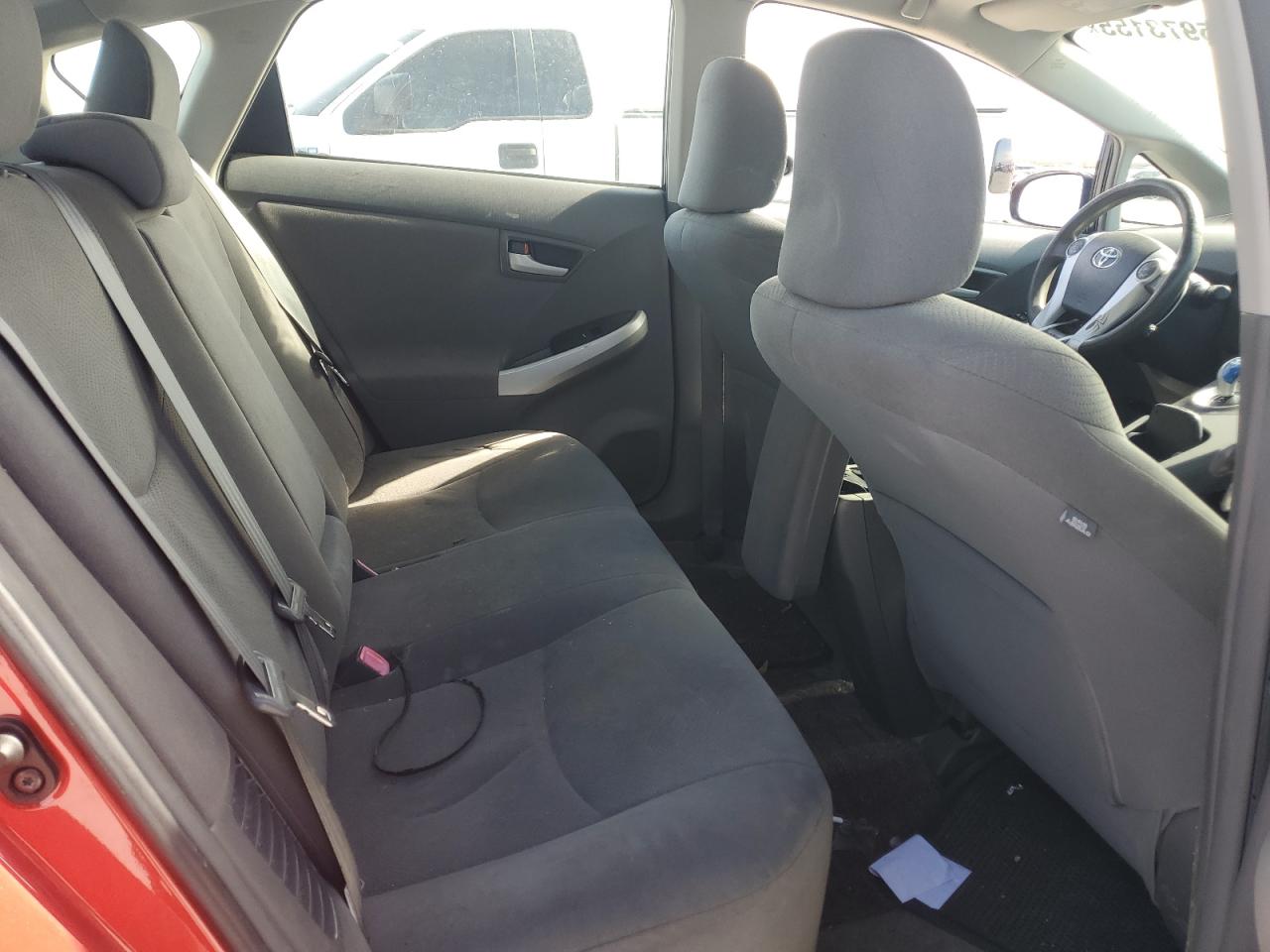 2010 Toyota Prius - Image 10