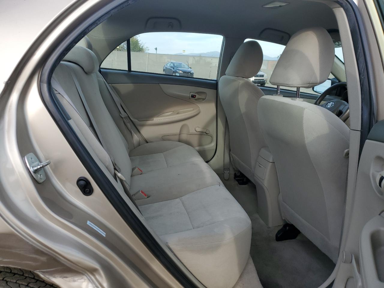 2009 Toyota Corolla - Image 10