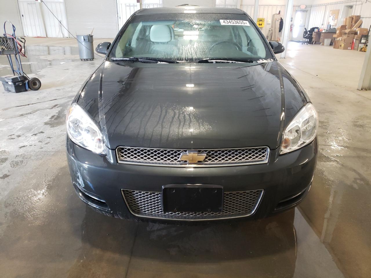 2015 Chevrolet Impala - Image 5
