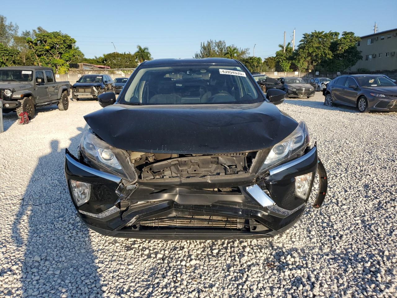2019 Mitsubishi Eclipse - Image 5