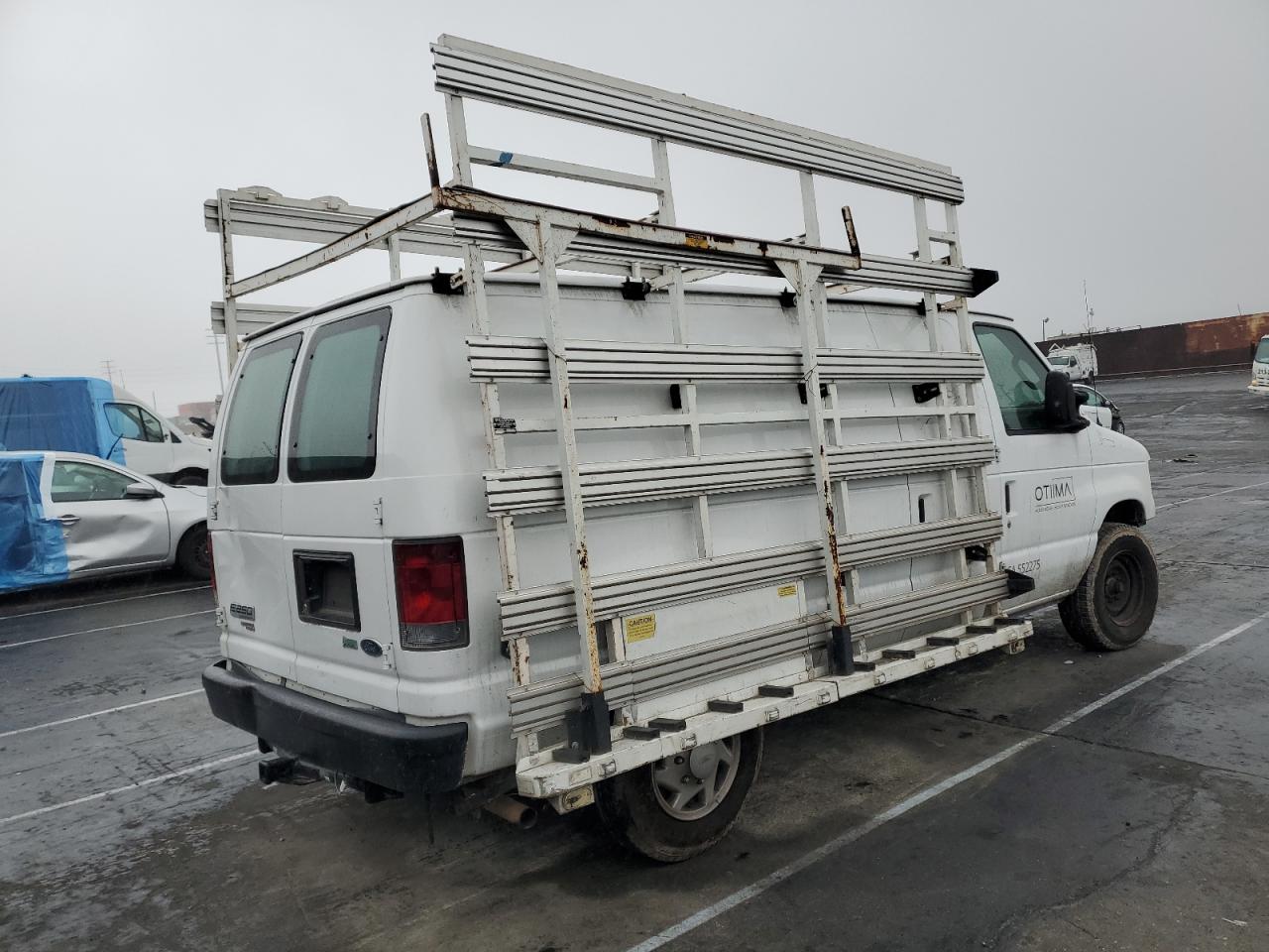 2013 Ford Econoline - Image 3