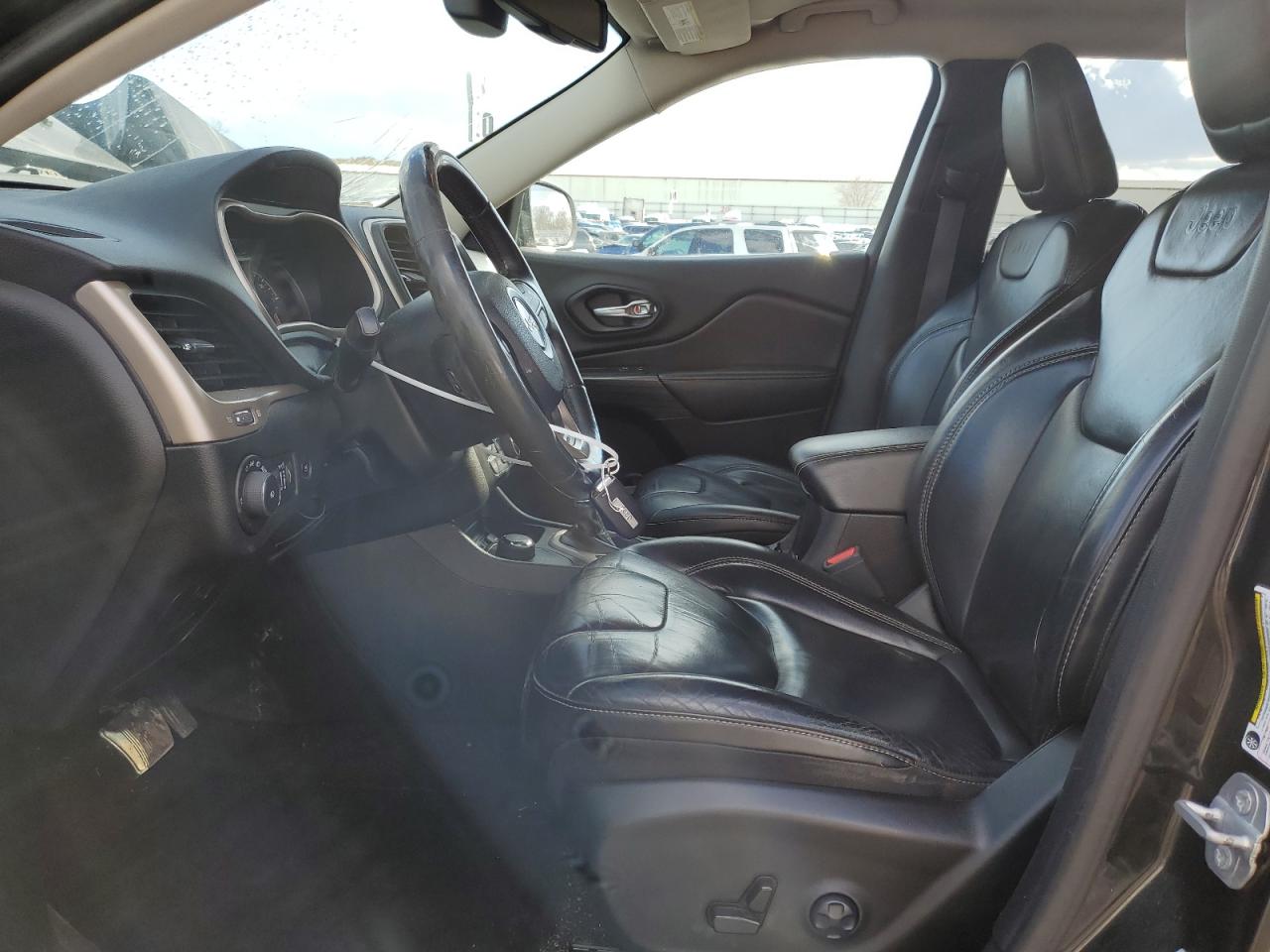 2016 Jeep Grand Cherokee - Image 7