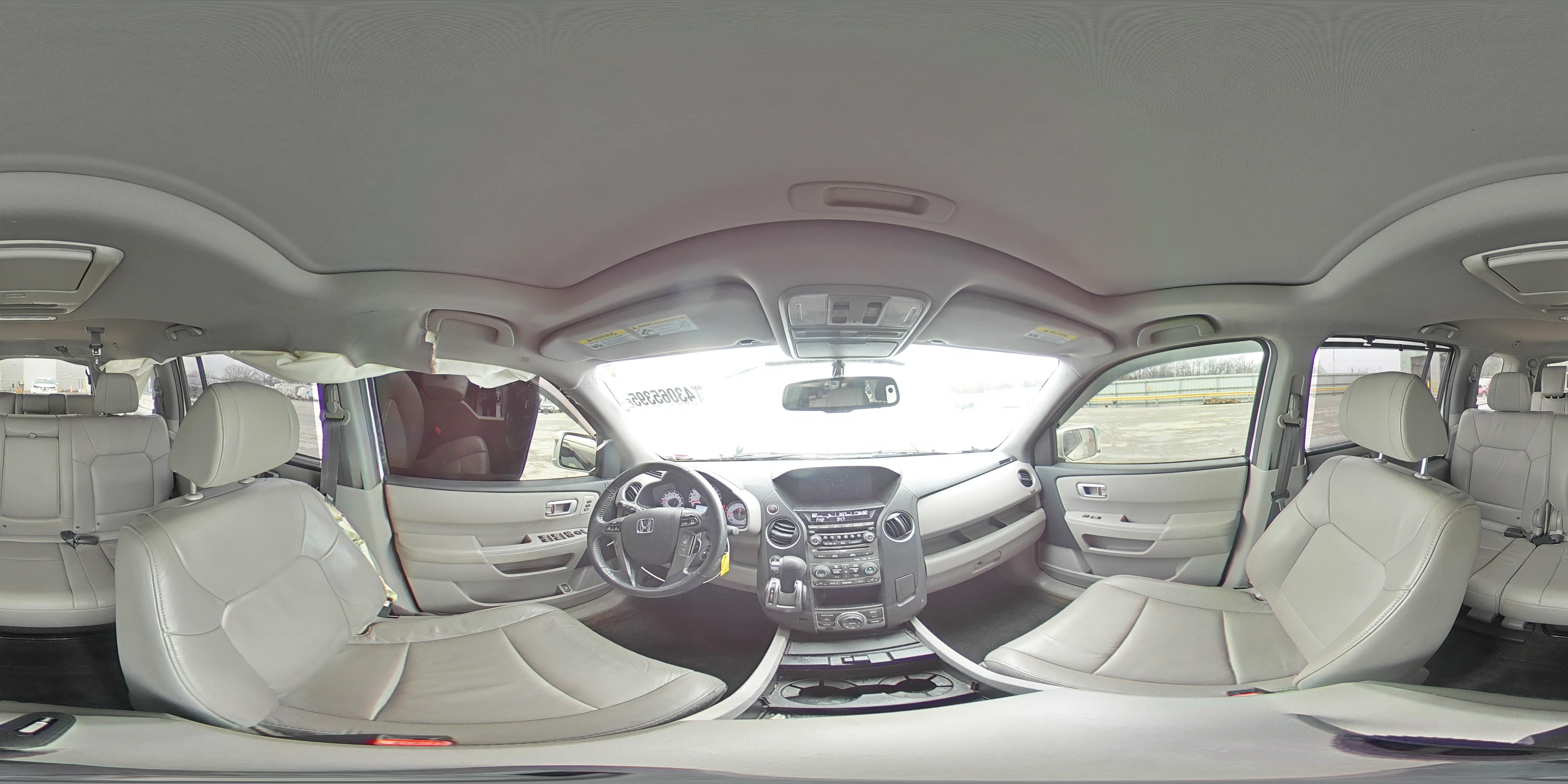 2014 Honda Pilot - Image 15