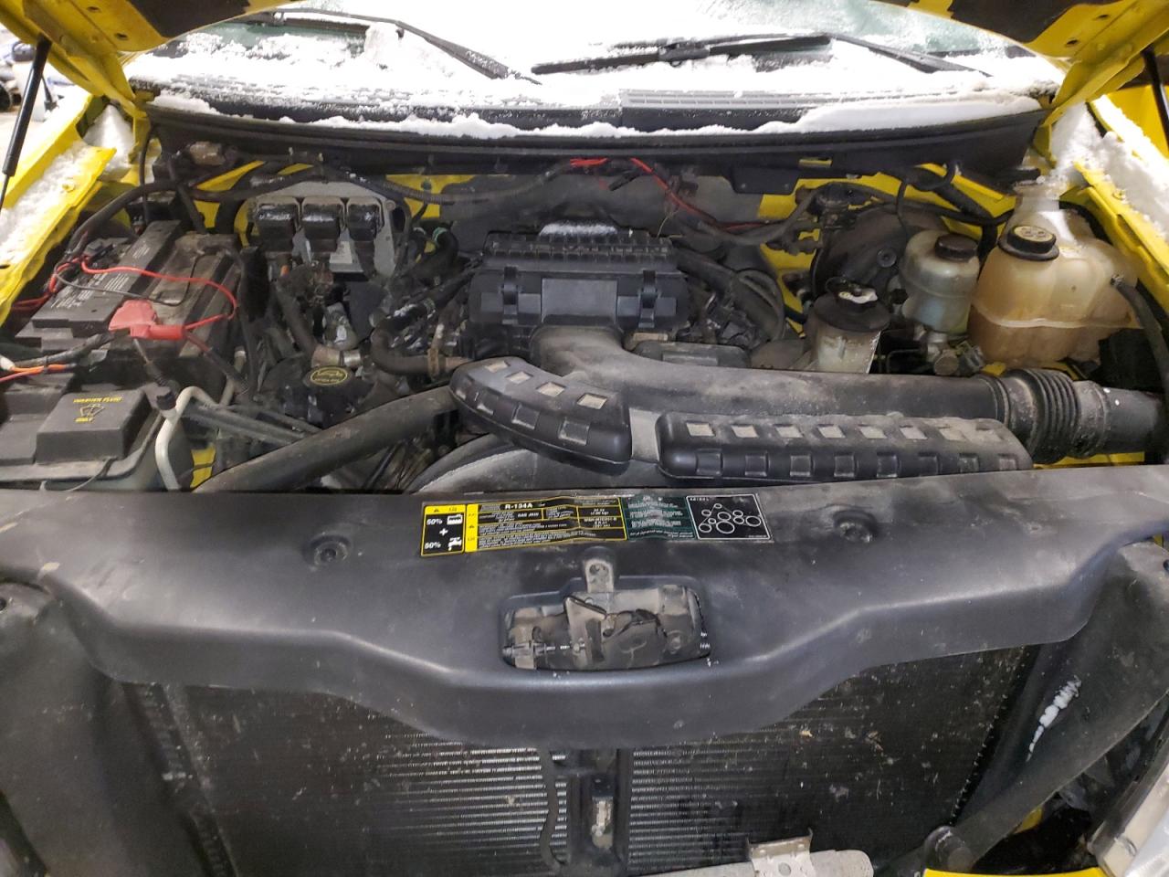 2004 Ford F-150 - Image 13