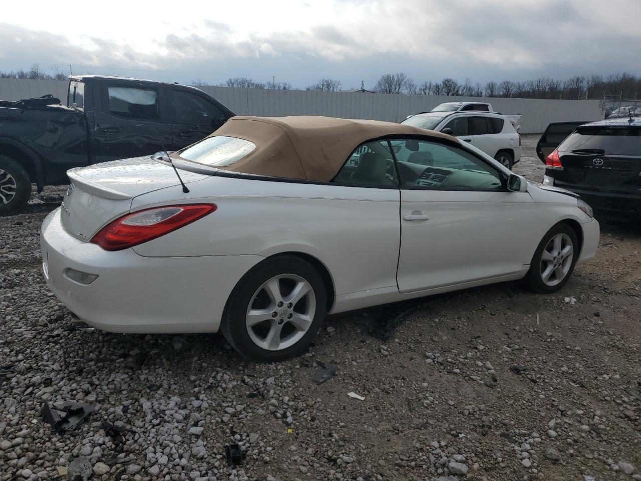 2007 Toyota Camry Solara - Image 3