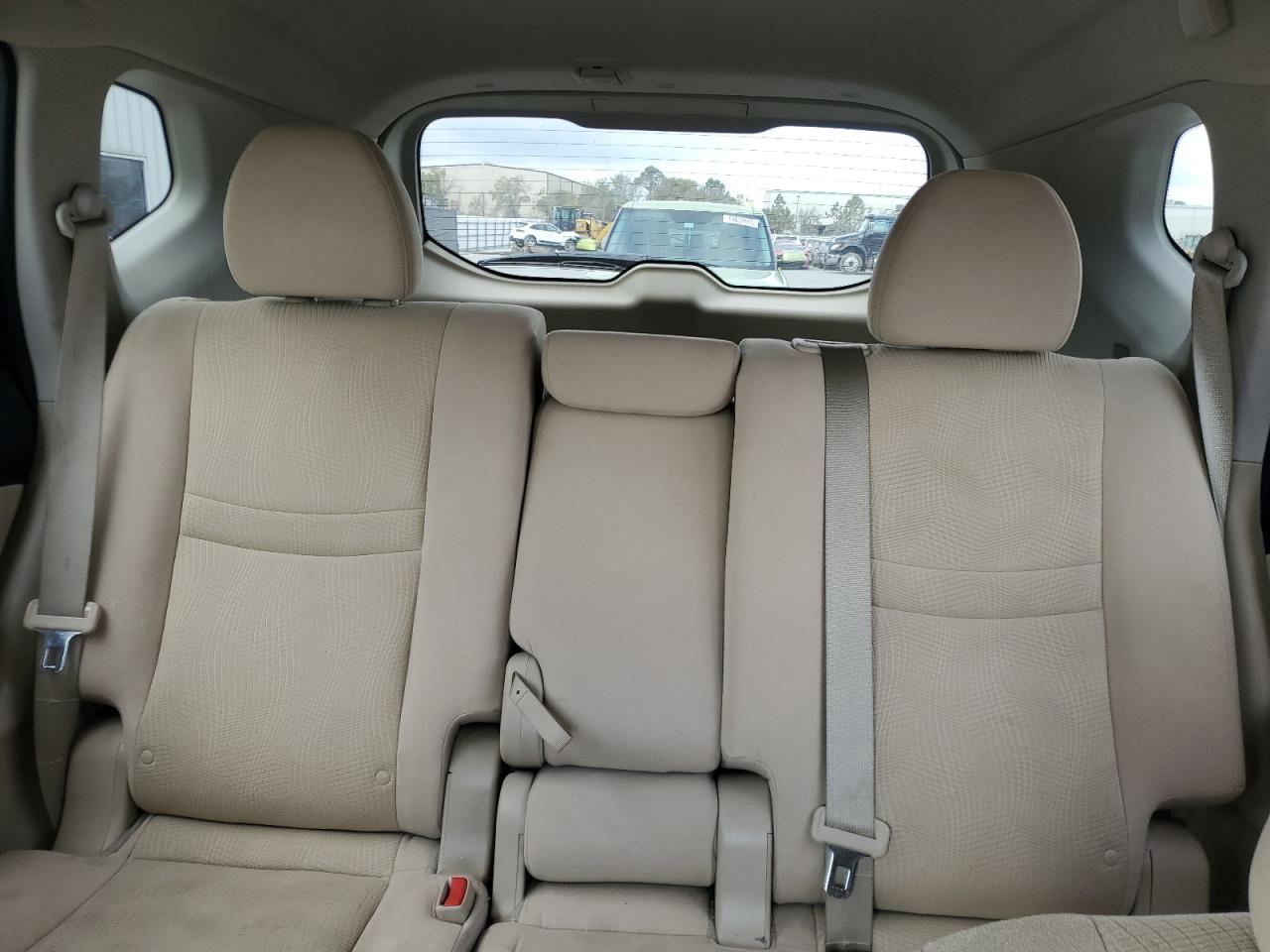 2014 Nissan Rogue - Image 10