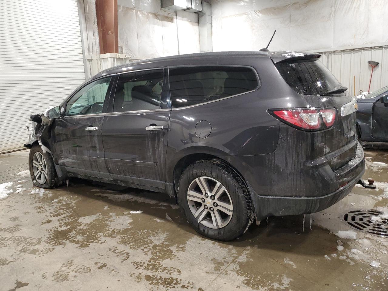 2015 Chevrolet Traverse - Image 2