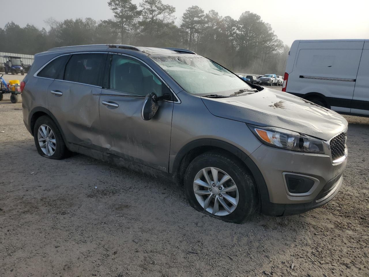 2016 Kia Sorento - Image 4