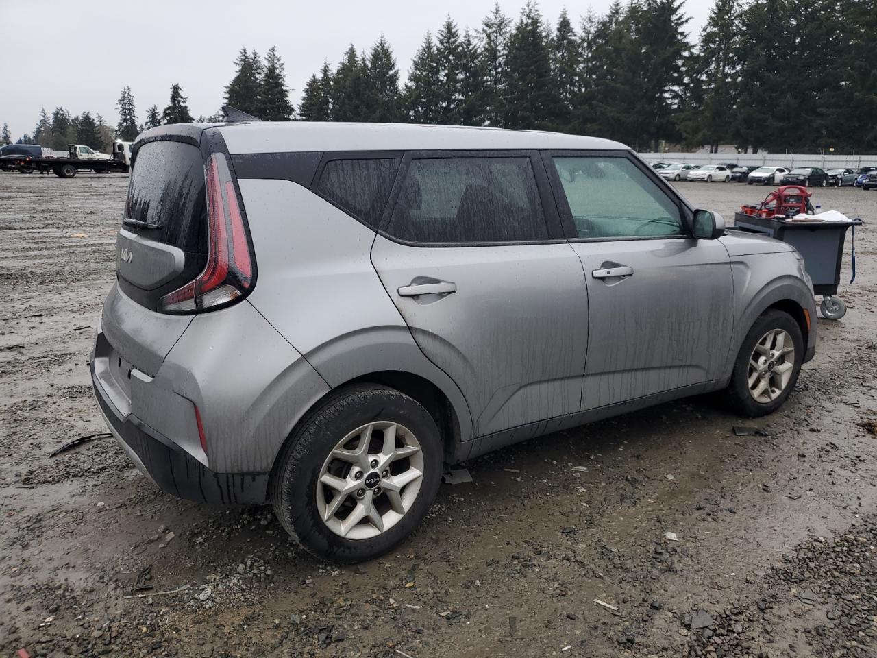 2023 Kia Soul - Image 3