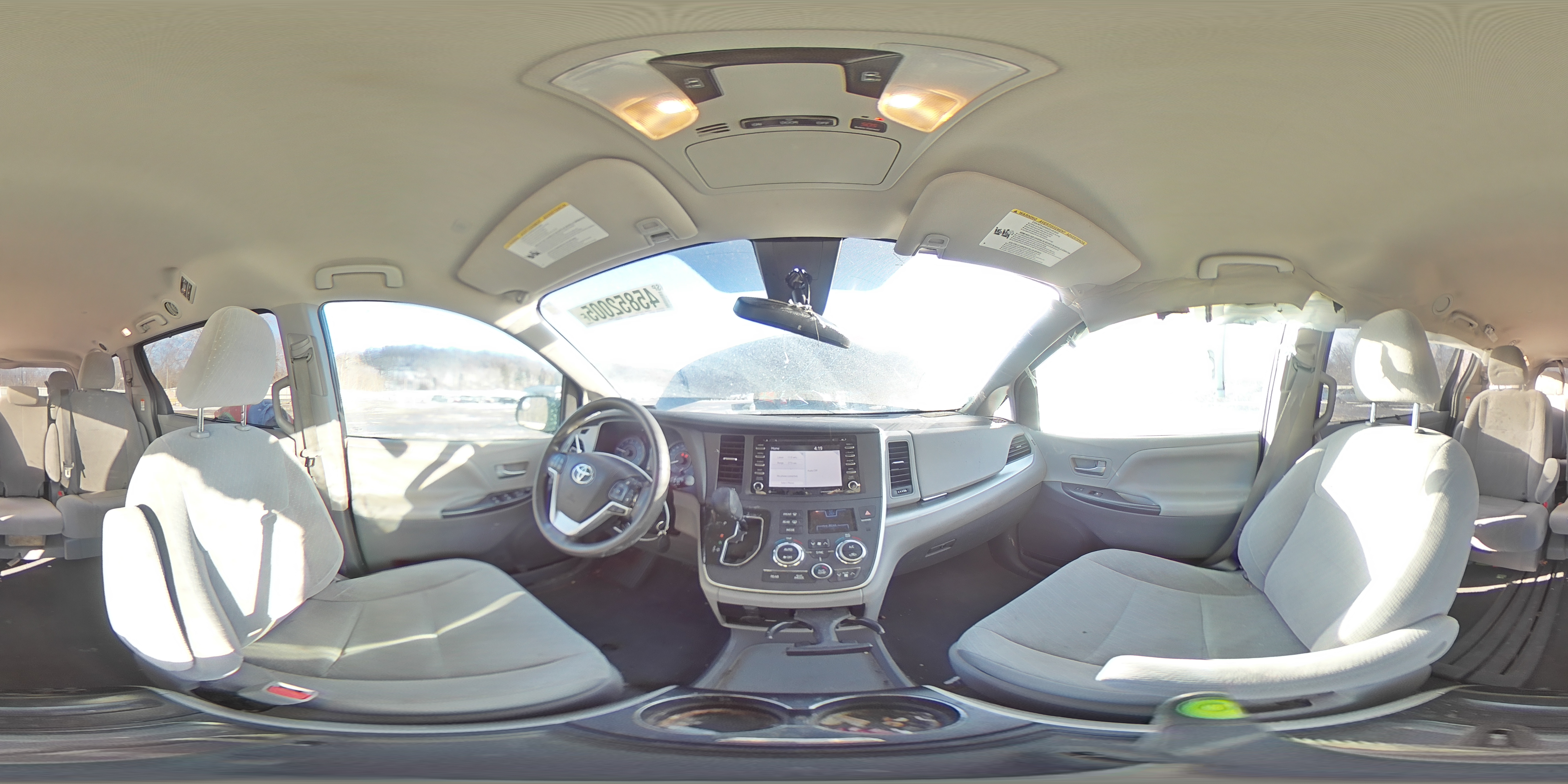 2020 Toyota Sienna - Image 14