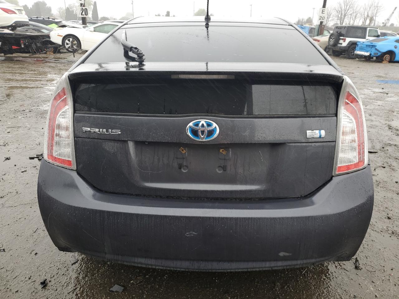 2015 Toyota Prius - Image 6