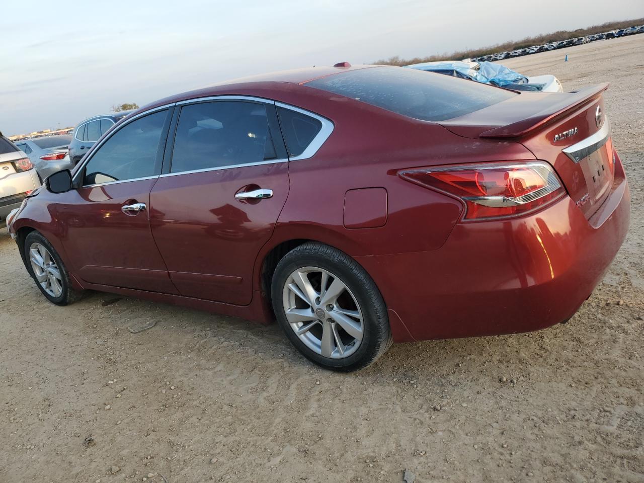 2013 Nissan Altima - Image 2