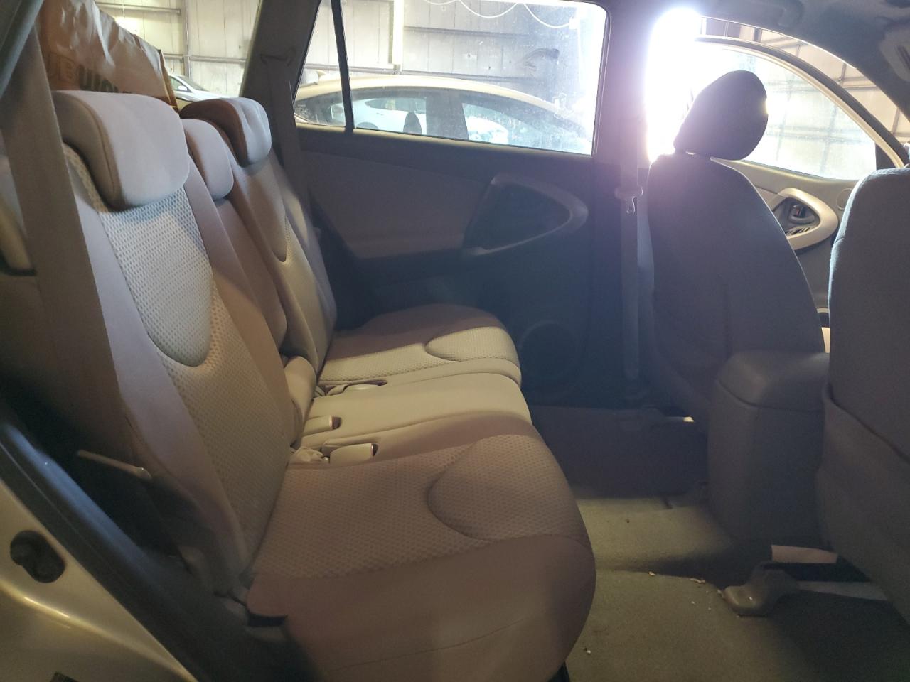 2008 Toyota RAV 4 - Image 11