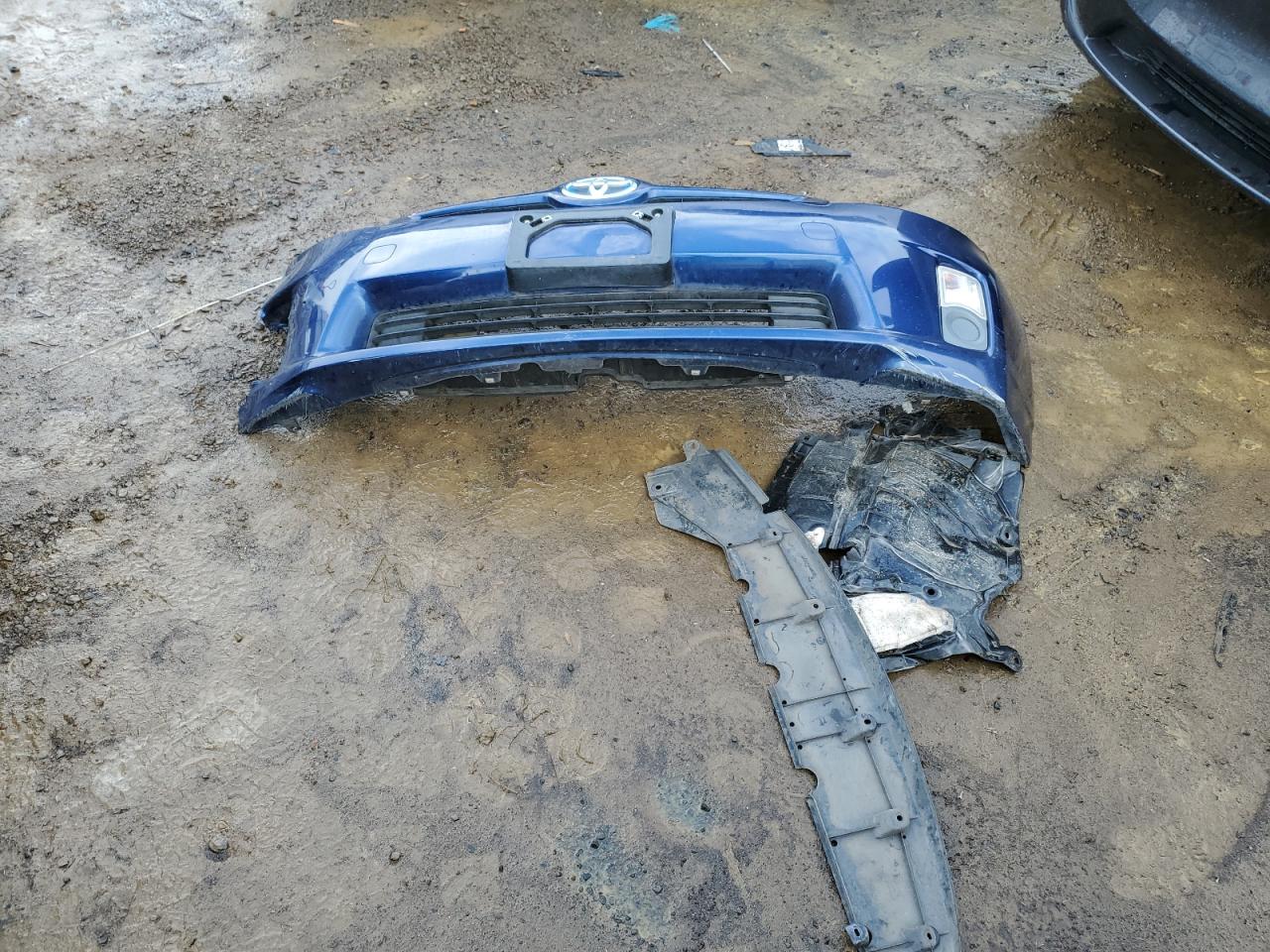 2010 Toyota Prius - Image 14