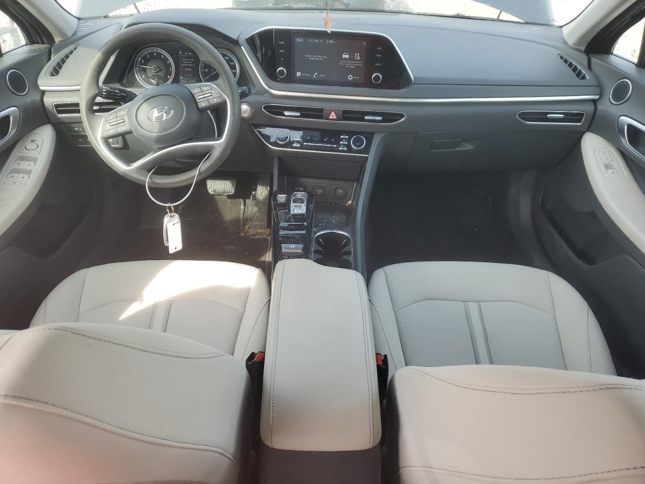 2022 Hyundai Sonata - Image 8