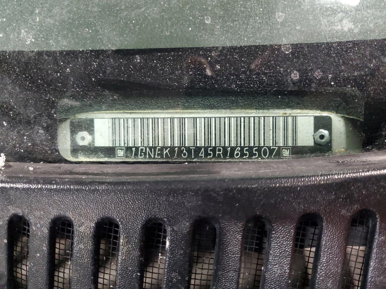 2005 Chevrolet Tahoe - Image 15