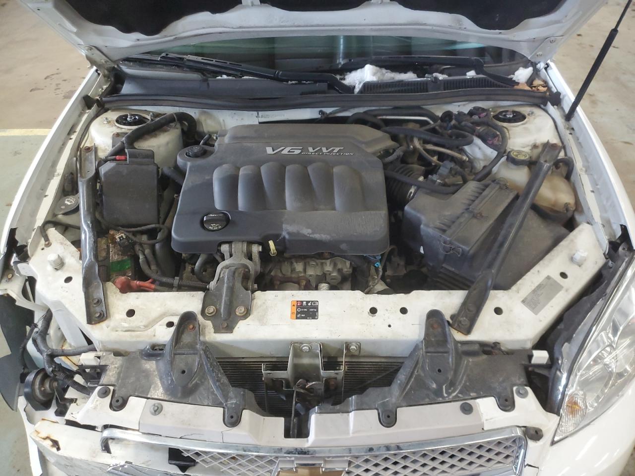 2015 Chevrolet Impala - Image 11