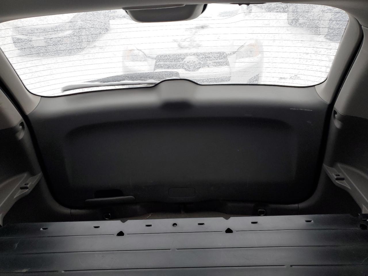2010 Honda CR-V - Image 10