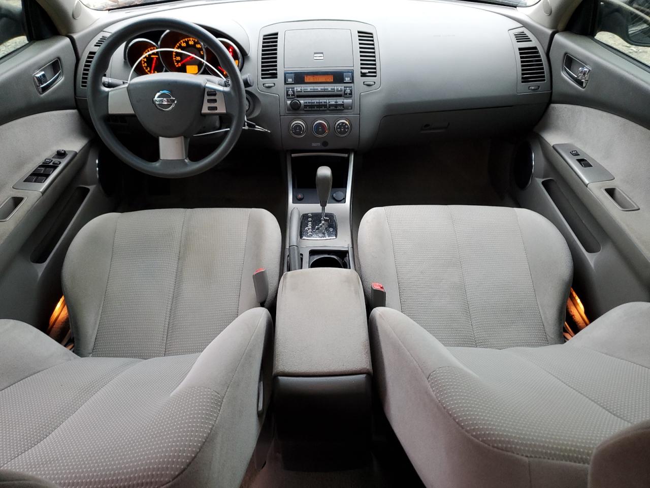 2006 Nissan Altima - Image 8