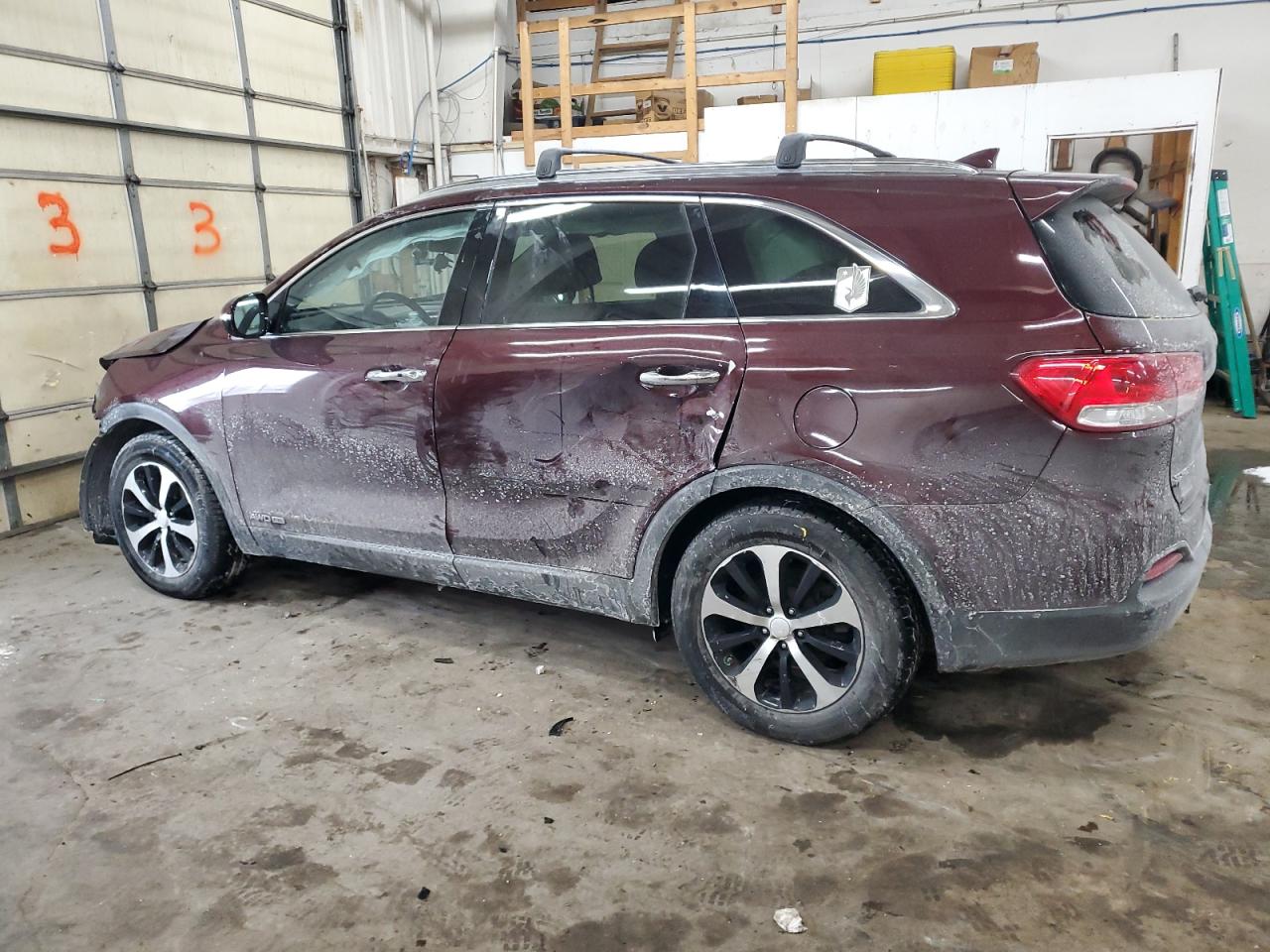 2017 Kia Sorento - Image 2