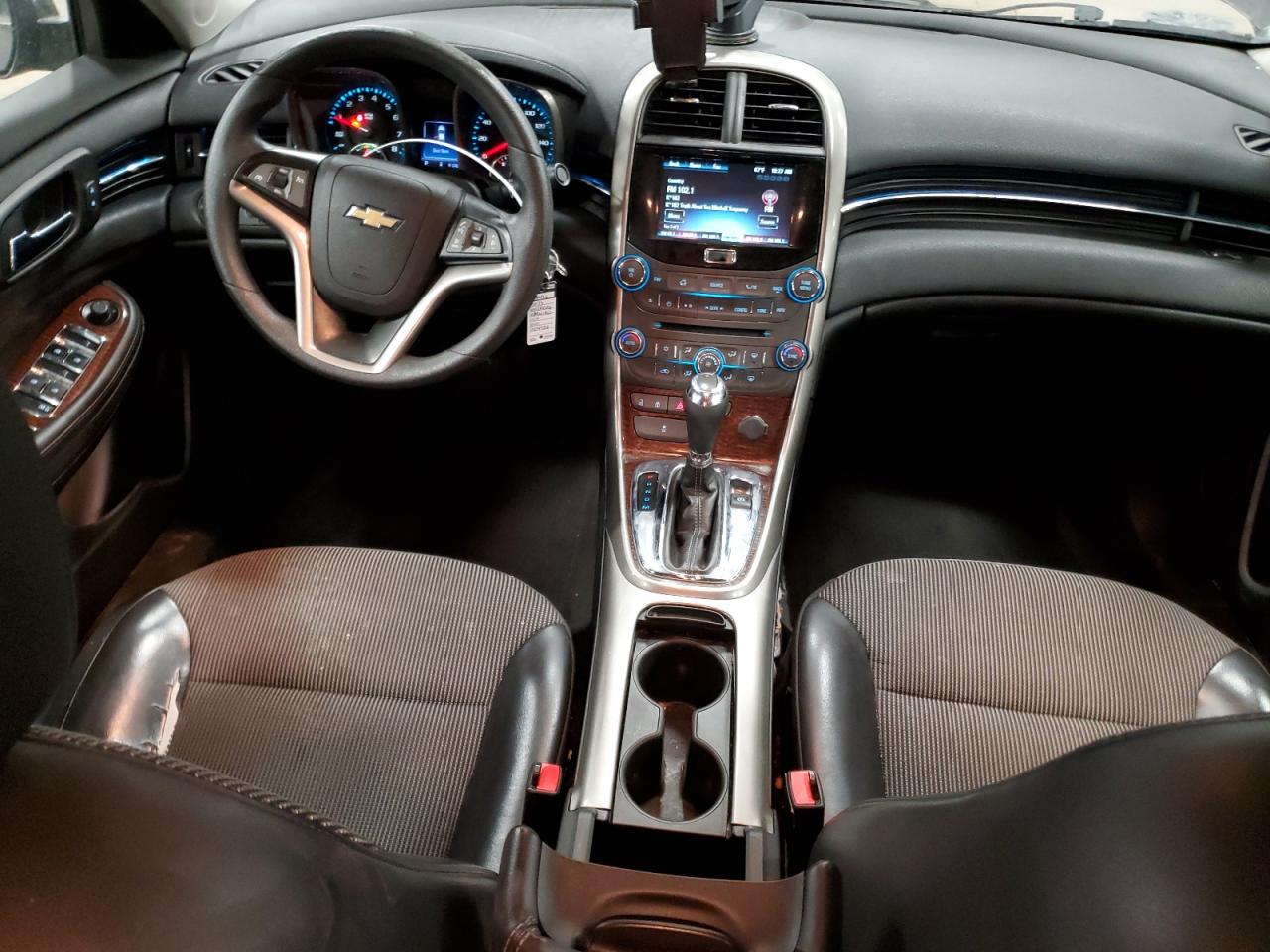 2013 Chevrolet Malibu - Image 8