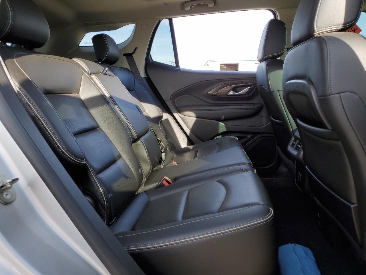 2018 GMC Terrain - Image 11