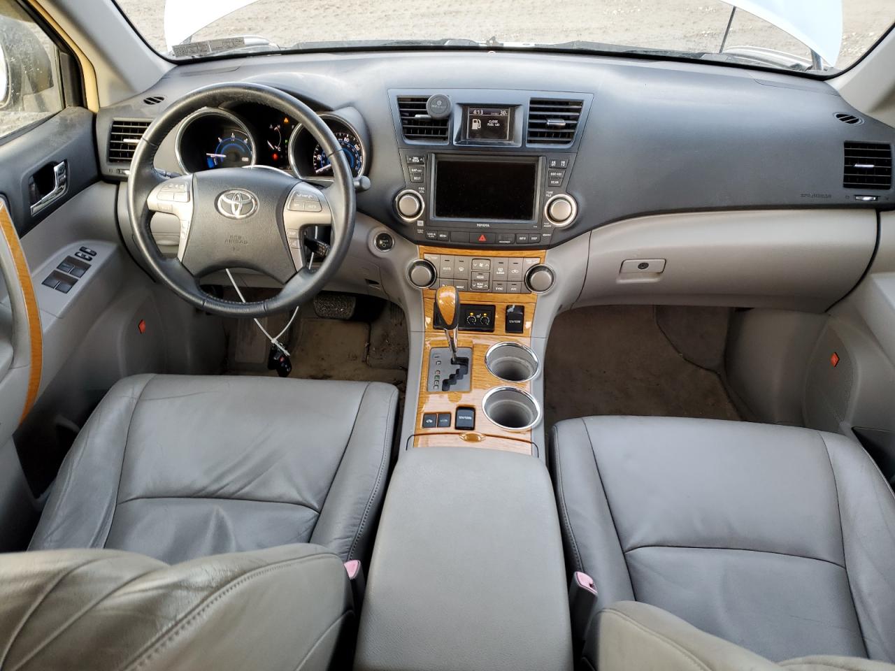 2009 Toyota Highlander - Image 8