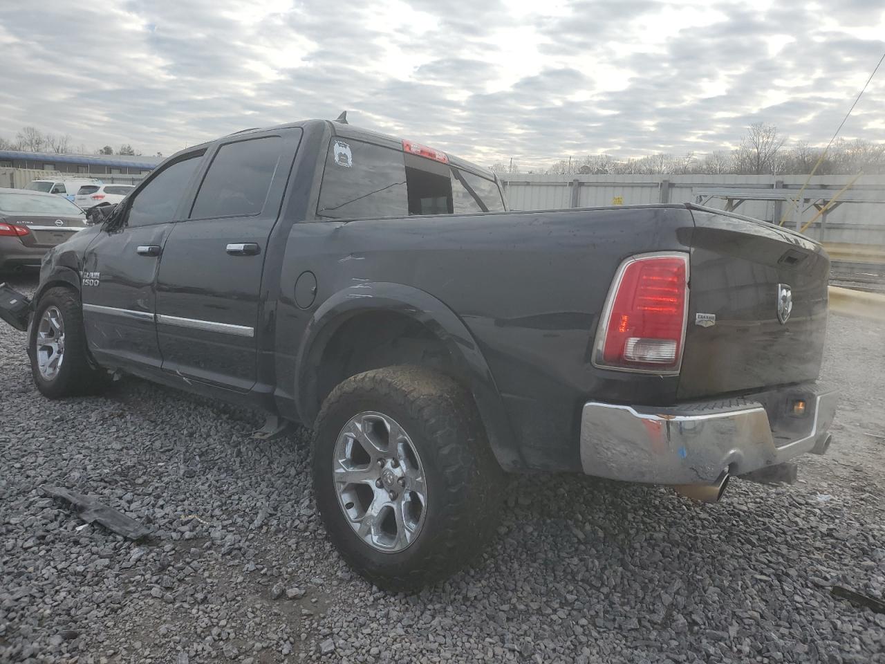 2016 RAM 1500 - Image 2