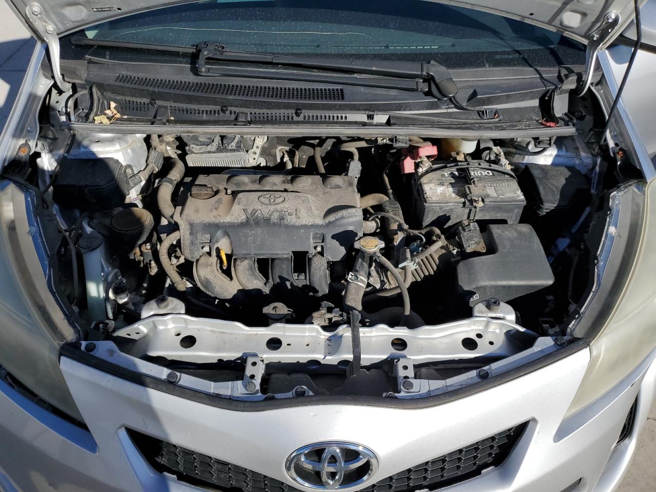 2014 Toyota Yaris - Image 11