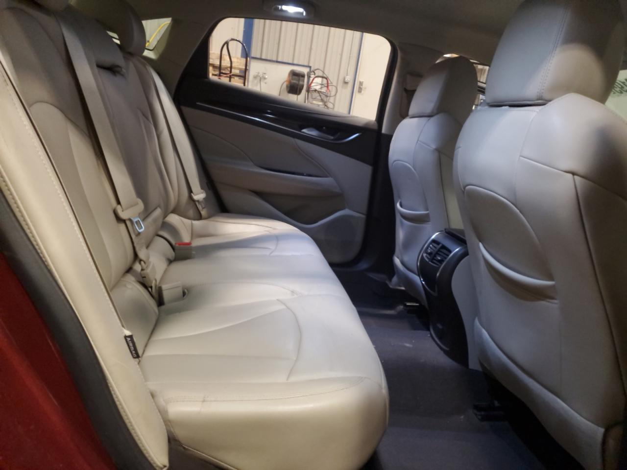 2018 Buick LaCrosse - Image 10