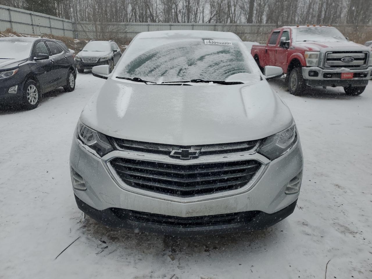 2020 Chevrolet Equinox - Image 5