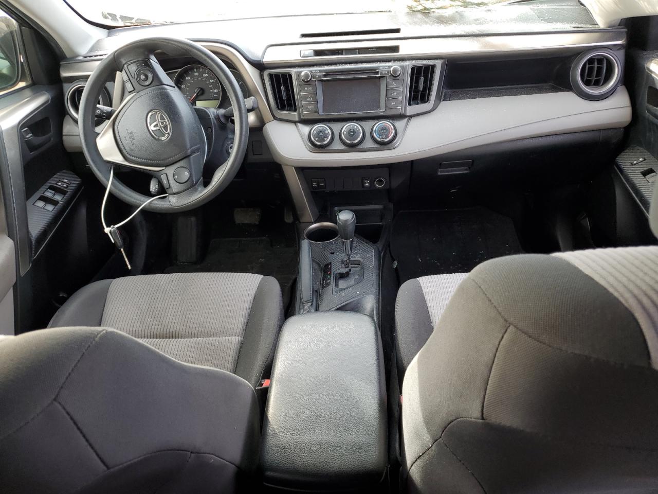 2013 Toyota RAV 4 - Image 8